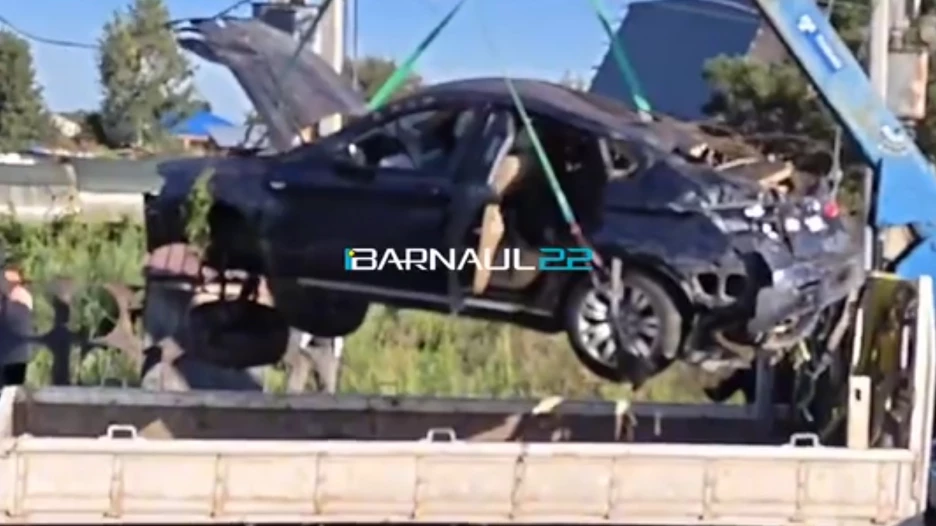 В Новоалтайске показали последствия ночной аварии
