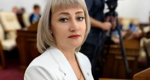 Людмила Клюшникова.