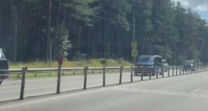 Кортеж на подъезде в Барнаул.