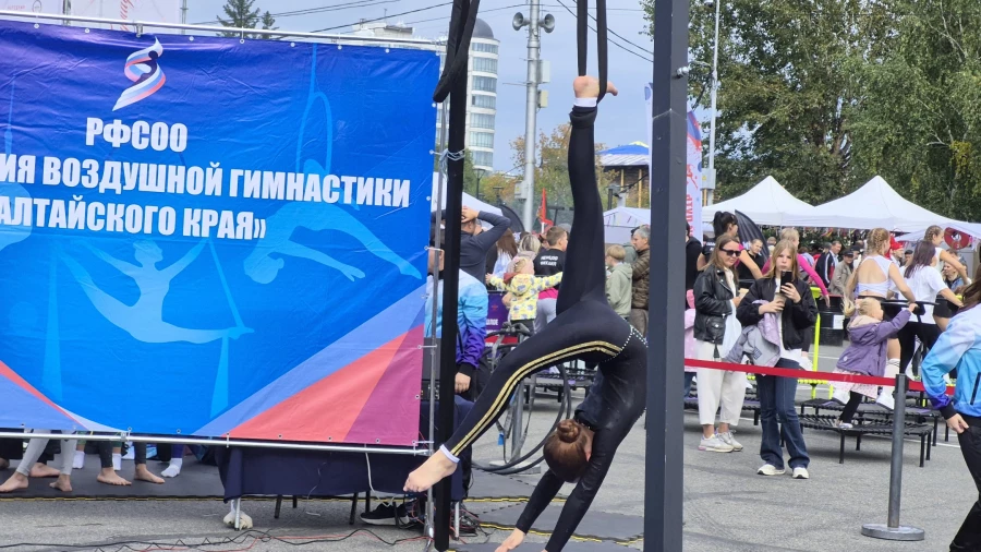 Барнаул празднует 296-летие.
