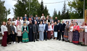 Фестиваль национальных культур «Единой семьей в Барнауле живем!».
