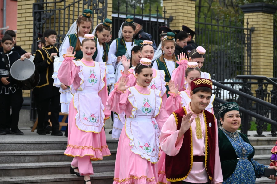 Фестиваль национальных культур «Единой семьей в Барнауле живем!».