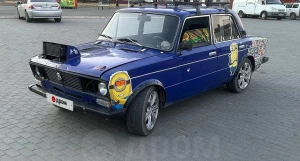 «Шестерка» с миньонами