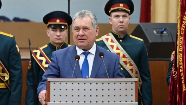 Александр Романенко рассказал о присвоении Бийску звания «Город трудовой доблести».