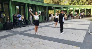 Ретродискотека в парке «Изумрудный».