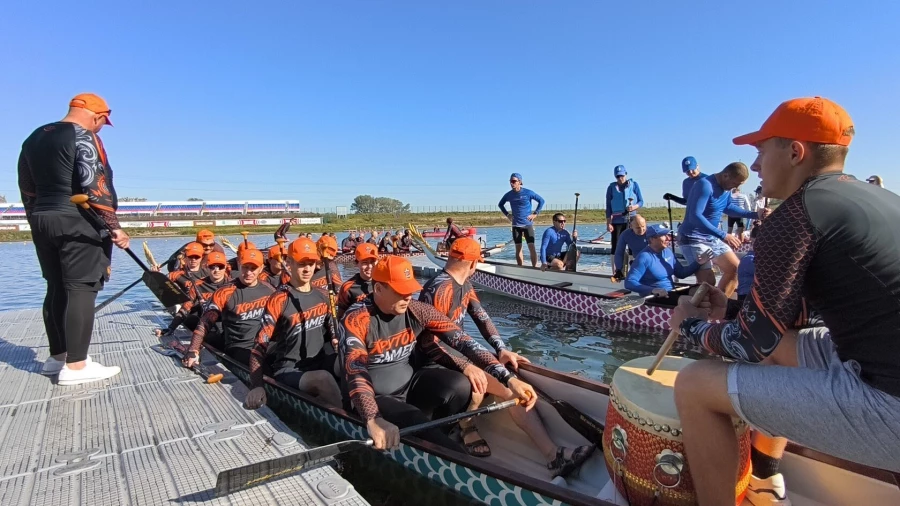 Чемпионат Алтайского края по гребле на лодках драконах.