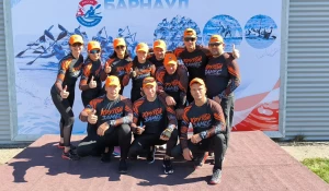 Чемпионат Алтайского края по гребле на лодках драконах.