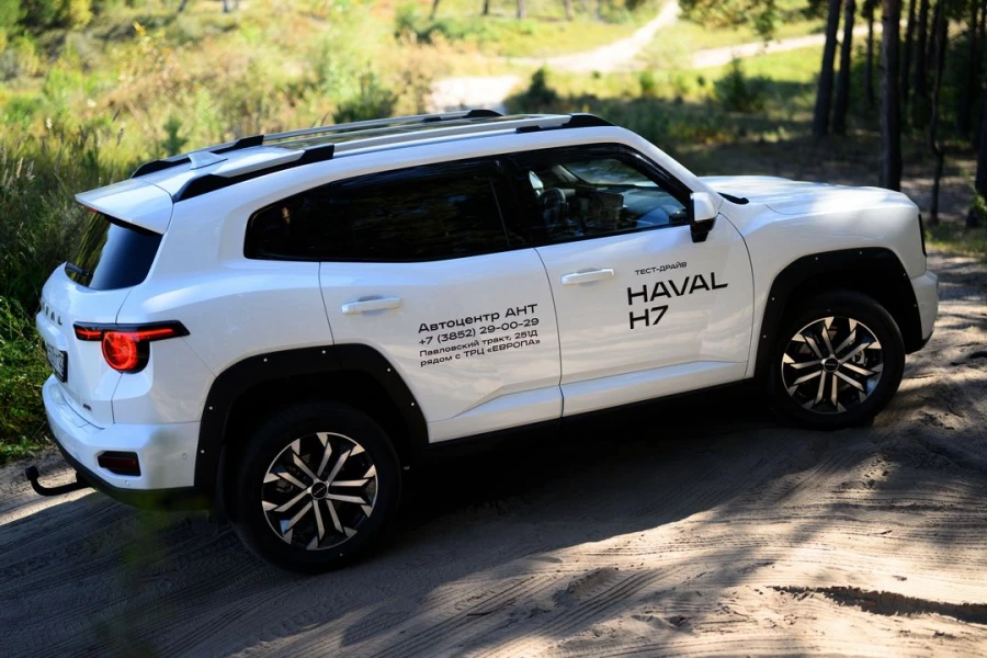 Обновленный кроссовер Haval H7.