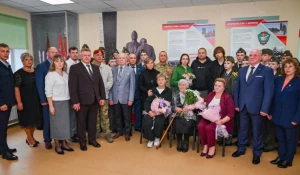 Торжественное открытие экспозиции, посвященной памяти участника СВО, капитана второго ранга, кавалера трех орденов Мужества Александра Шипунова.