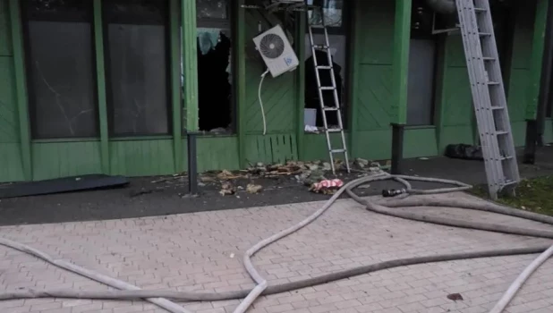 Пожар в Изумрудном.