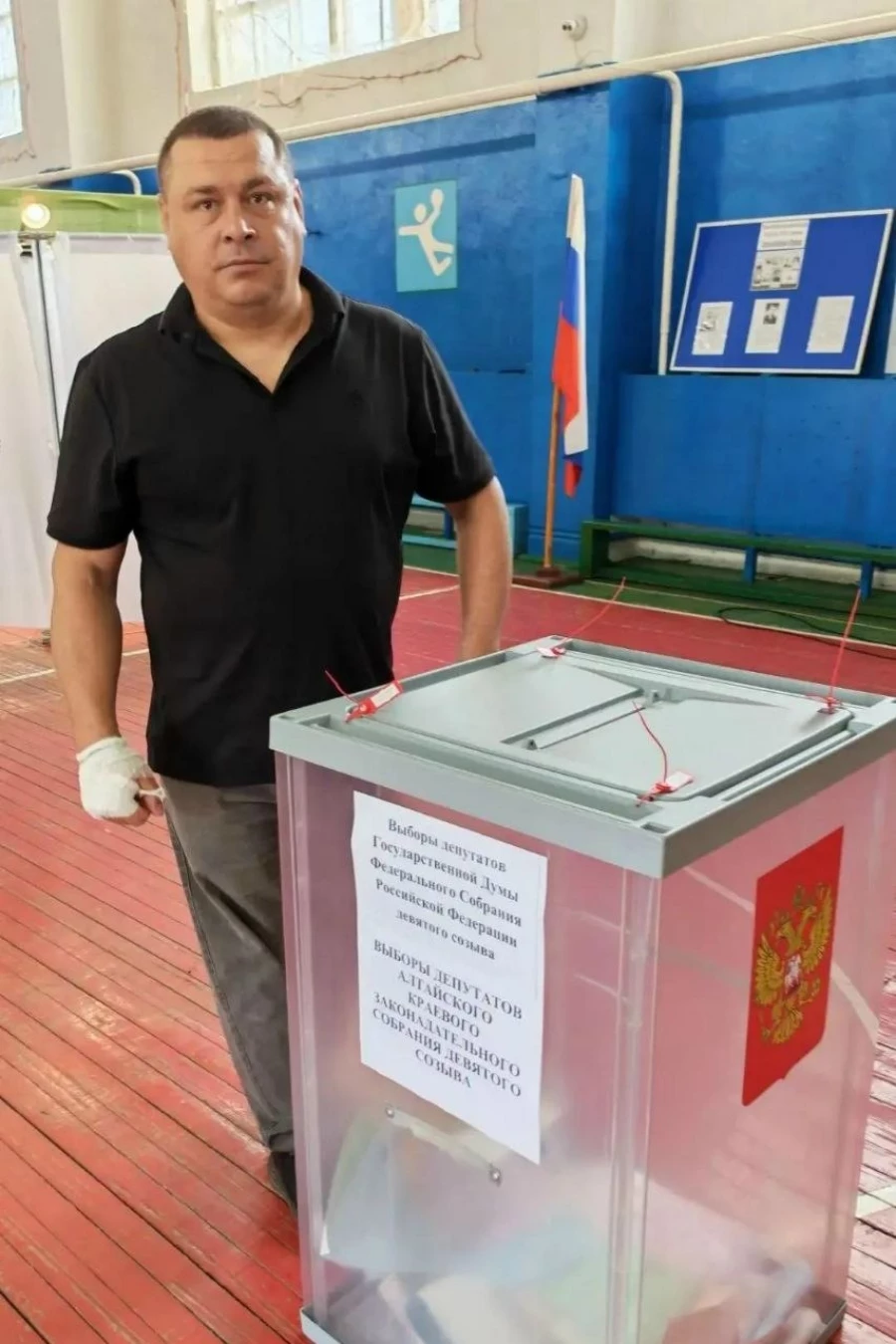 Константин Молчанов