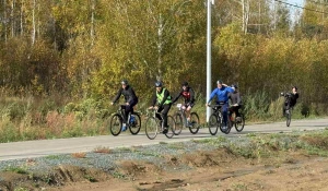 Волонтеры Алтай-Кокса провели велопробег в помощь приюту для животных Заринска в рамках марафона добрых дел.