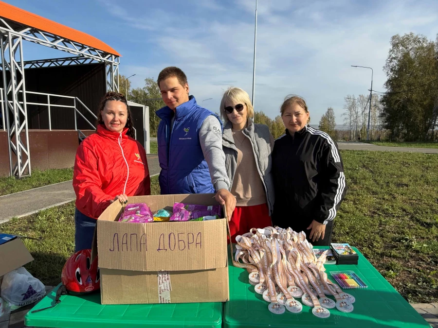 Волонтеры Алтай-Кокса провели велопробег в помощь приюту для животных Заринска в рамках марафона добрых дел.