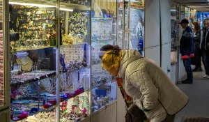 Подземный переход на площади Октября