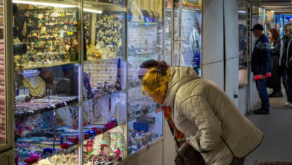 Подземный переход на площади Октября