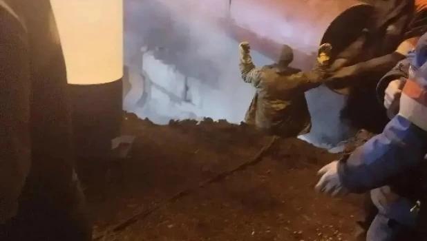 Коммунальная авария ночью в Барнауле.
