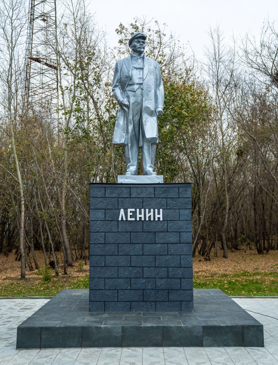 Памятник В.И. Ленину.