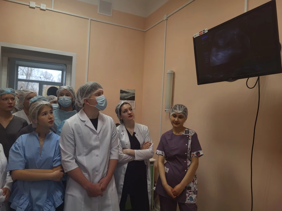 Профориентационное мероприятие для школьников и студентов в родильном доме Горбольницы №3
