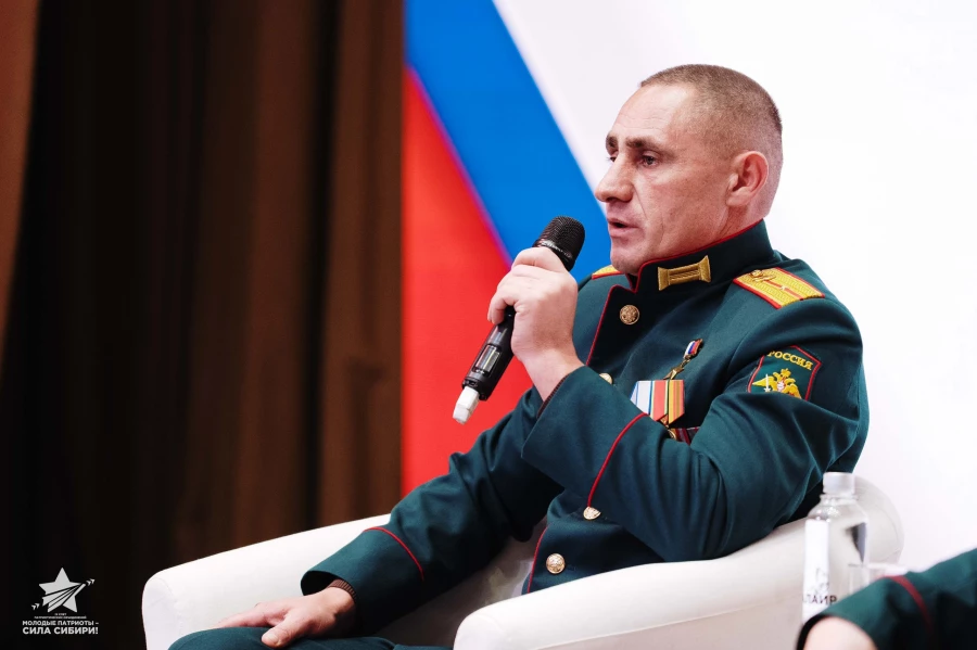 Встречи участников СВО с молодежью.